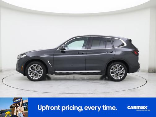 Gray 2024 BMW X3 XDrive30i