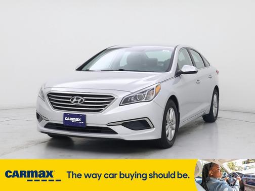 2017 Hyundai SONATA SE