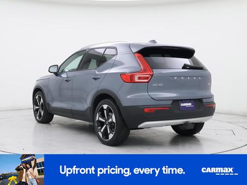 2020 Volvo XC40 T5 Momentum