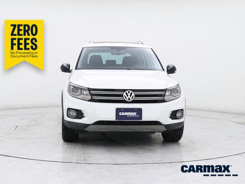 White 2017 Volkswagen Tiguan Sport