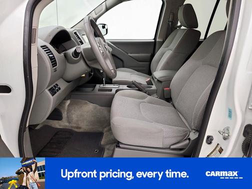 White 2018 Nissan Frontier SV