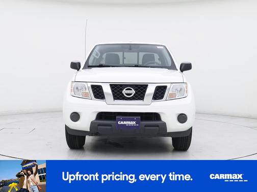 White 2018 Nissan Frontier SV