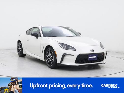 White 2022 Toyota GR86