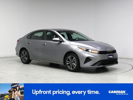 Gray 2024 Kia Forte LXS