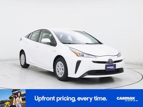 White 2021 Toyota Prius LE