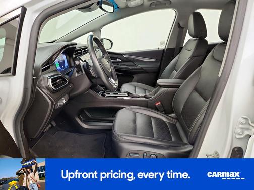 White 2023 Chevrolet Bolt EV 2LT
