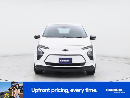 White 2023 Chevrolet Bolt EV 2LT