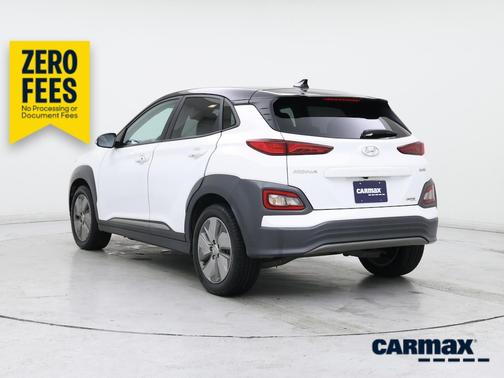 White 2021 Hyundai KONA EV SEL