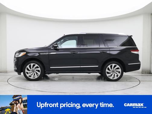 Black 2024 Lincoln Navigator Reserve