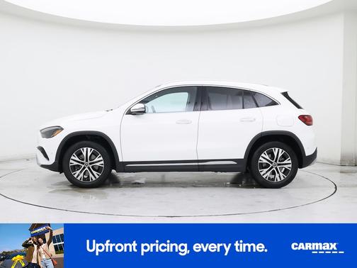 White 2025 Mercedes-Benz GLA 250