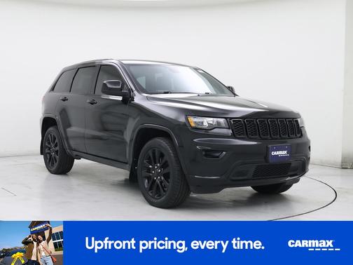 Black 2018 Jeep Grand Cherokee Altitude