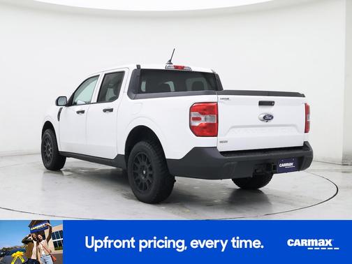 White 2024 Ford Maverick XL