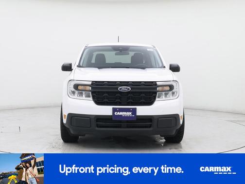 White 2024 Ford Maverick XL