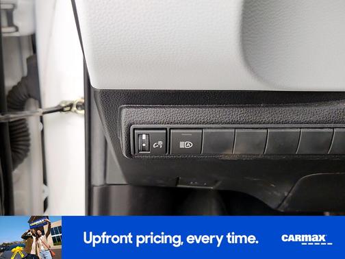 White 2022 Toyota Corolla Hatchback SE