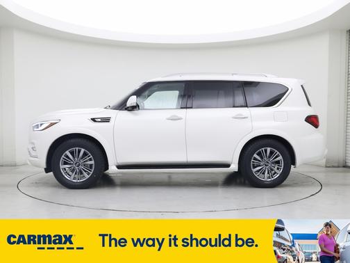 2023 INFINITI QX80 Luxe