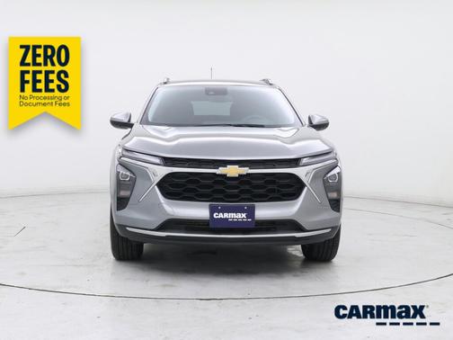 Silver 2025 Chevrolet Trax LT