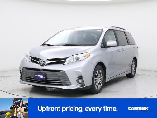 2019 Toyota Sienna XLE