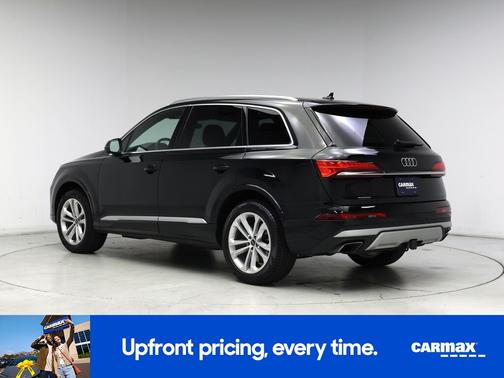 Black 2025 Audi Q7 Premium