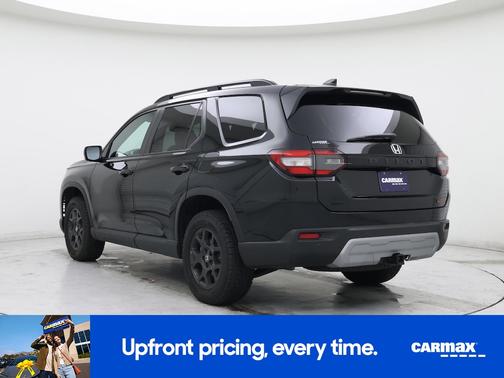 Black 2025 Honda Pilot Trailsport