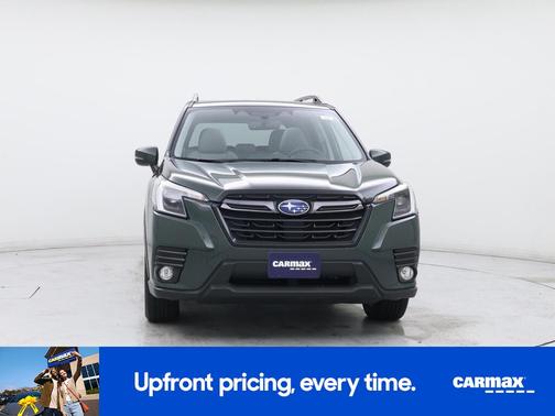 Green 2023 Subaru Forester Limited