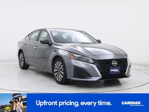 2024 Nissan Altima SV