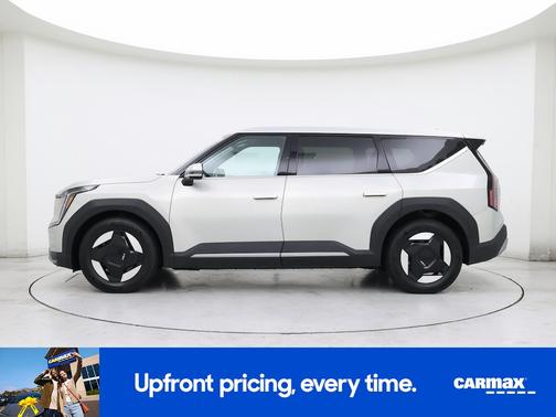 2024 Kia EV9 Light Long Range