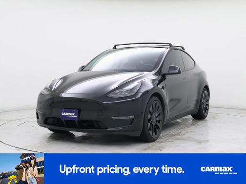 Black 2023 Tesla Model Y Performance