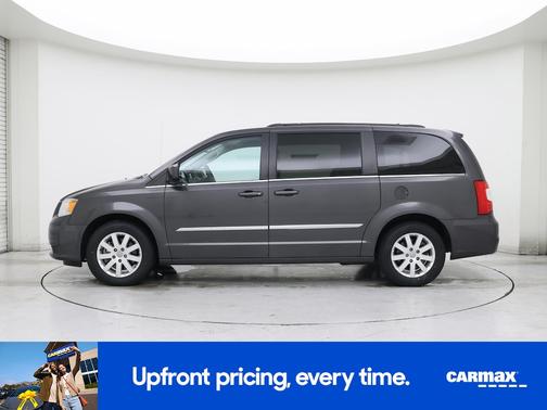 2015 Chrysler Town & Country Touring