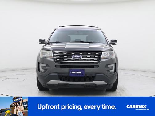 Gray 2016 Ford Explorer XLT