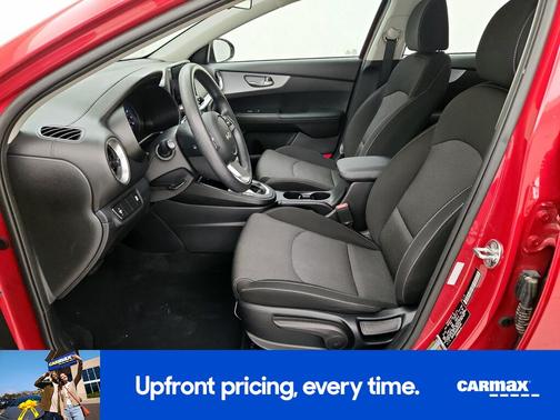 Red 2022 Kia Forte LXS