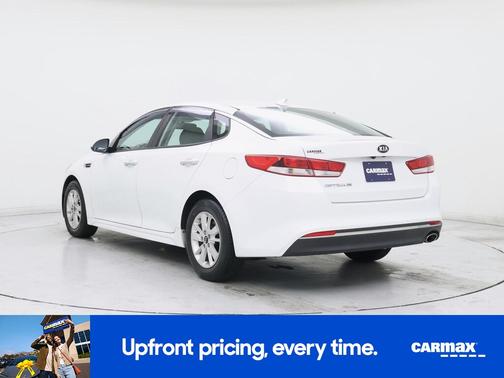White 2016 Kia Optima LX