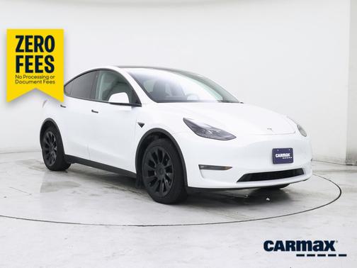 White 2023 Tesla Model Y Long Range