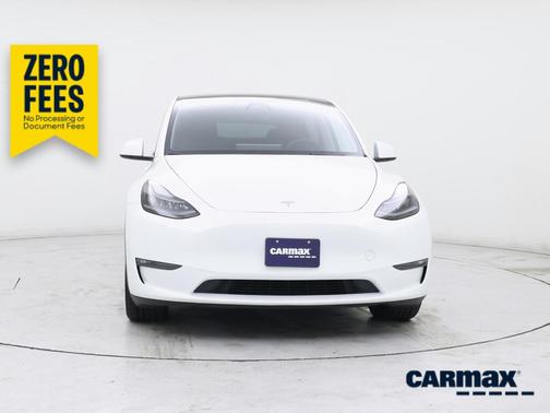 White 2023 Tesla Model Y Long Range