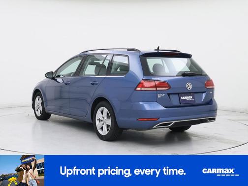 Blue 2018 Volkswagen Golf SE