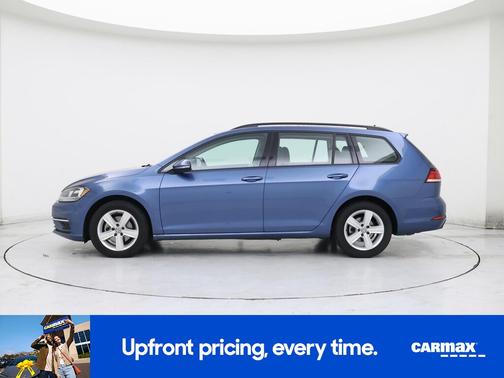 Blue 2018 Volkswagen Golf SE