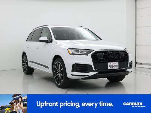 White 2021 Audi Q7 Premium Plus