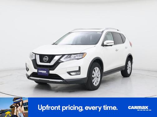 White 2018 Nissan Rogue SV
