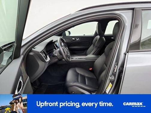 2020 Volvo V60 T5 Momentum