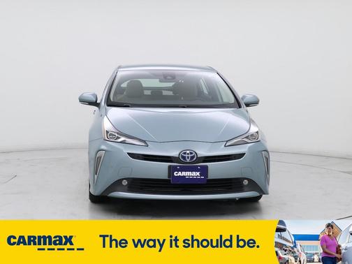 2021 Toyota Prius LE