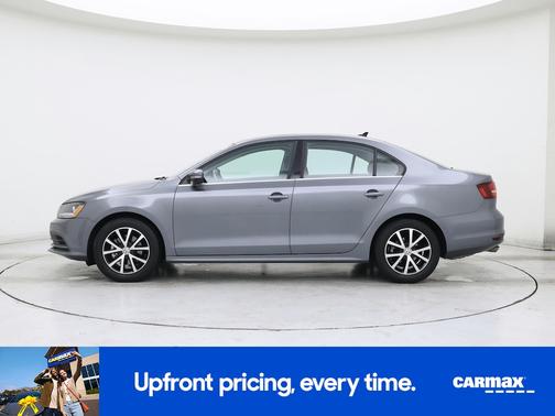 Gray 2017 Volkswagen Jetta SE