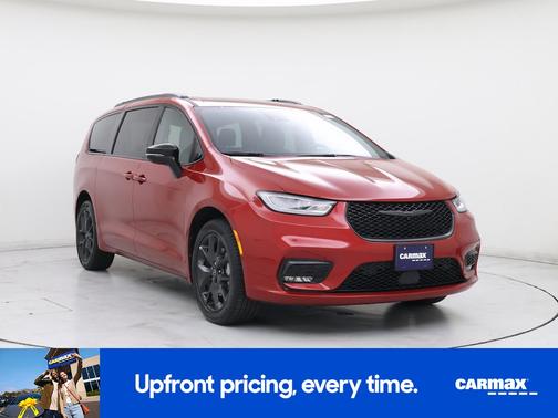 Red 2025 Chrysler Pacifica Limited