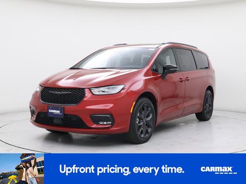 Red 2025 Chrysler Pacifica Limited