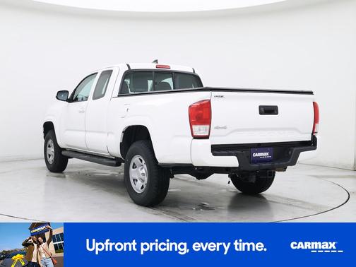 2017 Toyota Tacoma SR