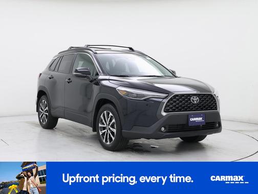 2025 Toyota Corolla Cross XLE