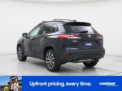 2025 Toyota Corolla Cross XLE