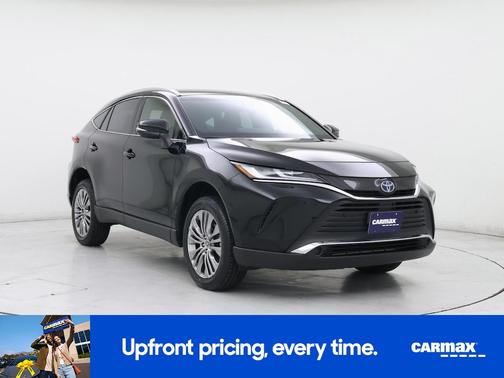 Black 2022 Toyota Venza XLE