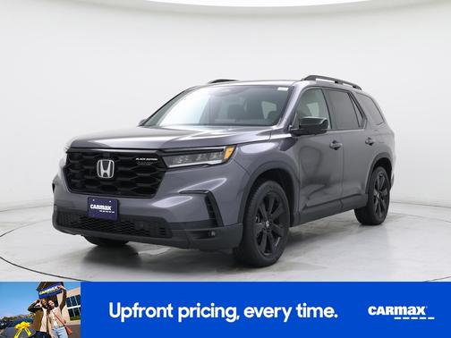 Gray 2025 Honda Pilot Black Edition