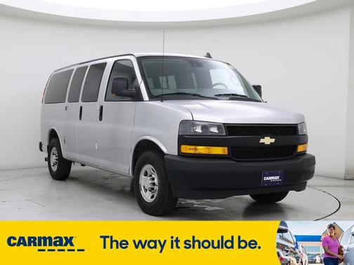 2019 Chevrolet Express 2500 LS