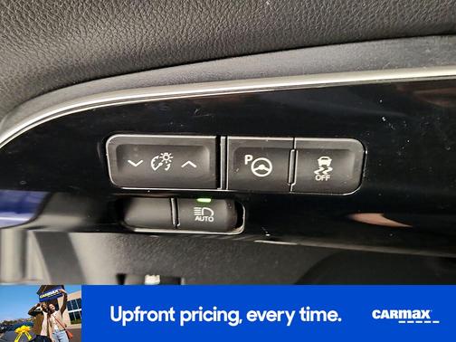 Blue 2016 Toyota Prius Four Touring