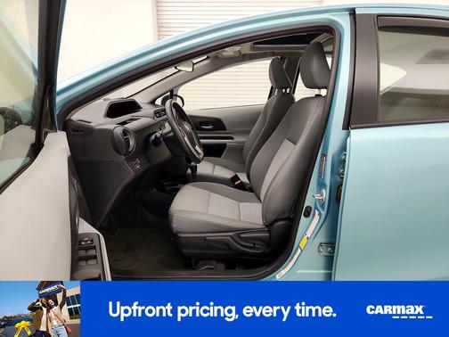 2014 Toyota Prius c Three